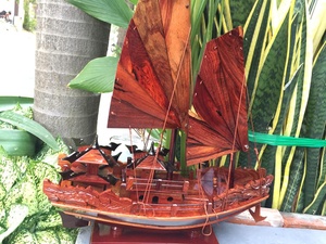 Venta caliente de Blue Lotus velero modelo decoración de madera miniatura velero decoración del hogar conjunto playa diseño náutico - Product Image 5