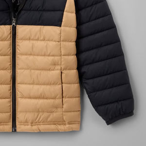 Veste confortable et chaude pour garçons, tissu respirant, prix bas, design tendance, haute qualité, avec logo personnalisé et poches latérales - Product Image 4