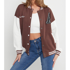 แจ็กเก็ตเลตเตอร์แมนหลากสีสำหรับทุกเพศเสื้อแจ็คเก็ตแขนสีช็อกโกแลต - Product Image 1