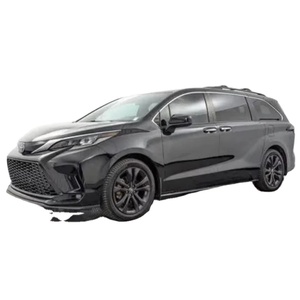 Minivan de Lujo 2022 XSE, Vehículo Familiar y de Viaje para 7 Pasajeros - Product Image 1