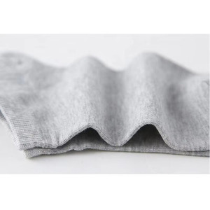 Calcetines de Algodón 100% de Marca Privada, Casuales de Otoño, Transpirables y de Secado Rápido para Hombre, Uso Profesional con Logotipo Personalizado - Product Image 3