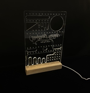 2025 precio de fábrica elegante acrílico pendiente LED soporte de exhibición con base de madera - Product Image 2