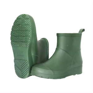 <span class=keywords><strong>Botas</strong></span> de goma de <span class=keywords><strong>lluvia</strong></span> de agua de suela gruesa de tubo corto de moda <span class=keywords><strong>para</strong></span> <span class=keywords><strong>mujer</strong></span> antideslizantes <span class=keywords><strong>y</strong></span> resistentes al desgaste - Product Image 1