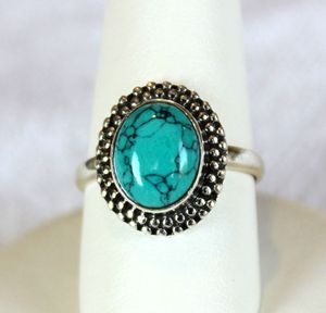 Bague incrustée de turquoise classique Offre Spéciale 925 bijoux en argent pour unisexe élégant OEM cadeau de fête personnalisé pour les fiançailles - Product Image 5