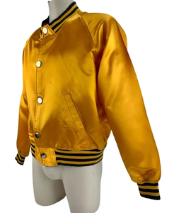 OEM chaqueta de béisbol de satén de alta calidad para mujer cuello vuelto recortado estilo Letterman bordado genuino corto transpirable - Product Image 5