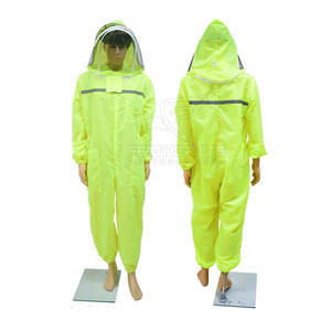 Beekeeping Suit with Reinforced Knees and Large Pockets Beekeeper Suit with Detachable <b>Head</b> <b>Cover</b> and Safety Mesh - Product Image 1