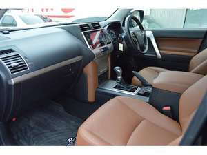TOYOTA LAND CRUISER PRADO 2021 - Product Image 5