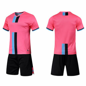 Vente en gros de maillots de football respirants personnalisés bon marché pour hommes, uniformes de football à séchage rapide imprimés par sublimation pour jeunes - Product Image 2