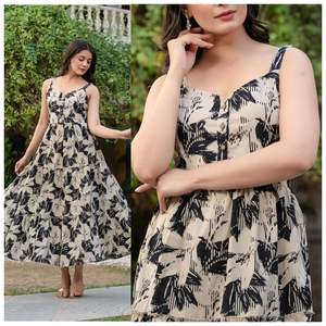 Fabricant de robe longue à volants sans manches en coton imprimé Evergreen Design de l'Inde au taux le plus bas - Product Image 4