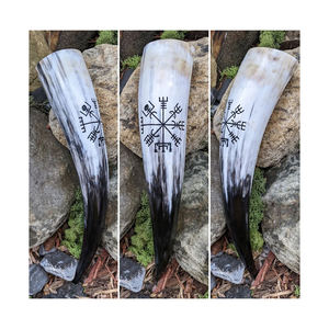 แตรสำหรับดื่มไวกิ้งทำมือธรรมชาติทำจาก100% เบียร์ขัดเงาคุณภาพสูง - Product Image 1