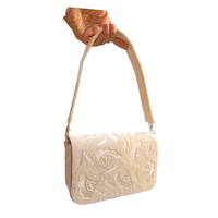Nouvel Arrivage Prêt à Expédier Pochette Brodée Faite Main Perlée Couleur/Logo Personnalisable Taille Personnalisée Impression Typographique Design Personnalisé