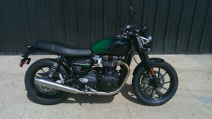 NUEVA Triumph Speed <span class=keywords><strong>Twin</strong></span> <span class=keywords><strong>900</strong></span> Stealth Edition 2026, Motocicleta Urbana - Product Image 6