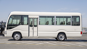 Toyota Coaster 4.2D MT de 30 Plazas 2022, Volante a la Derecha, Económico - Product Image 6