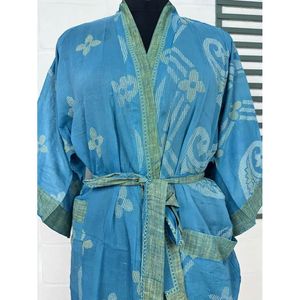 เสื้อคลุมกิโมโนสไตล์วินเทจโบโฮลายมัดย้อมสำหรับฤดูร้อน ทำจากผ้าฝ้ายรีไซเคิลแท้ ลายพิมพ์สไตล์บีชเฮาส์ - Product Image 2