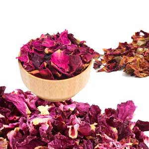 Pétales de Rose Rouge Séchés Botaniques | Pour Savons et Kits de Spa - Product Image 4