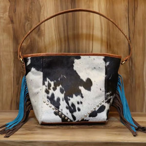 Sac fourre-tout décontracté pour femmes en cuir de vachette fait à la main Style occidental classique avec sac à main à bandoulière Hobo en poils de vache - Product Image 1