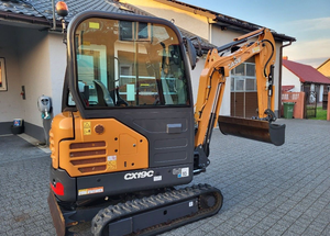 รถขุดขนาดเล็ก CASE CX19C 2 ตัน รถขุดตีนตะขาบขนาดกะทัดรัด ระบบไฮดรอลิก พร้อมห้องโดยสารแบบปิด สำหรับงานก่อสร้างและงานฟาร์ม - Product Image 3