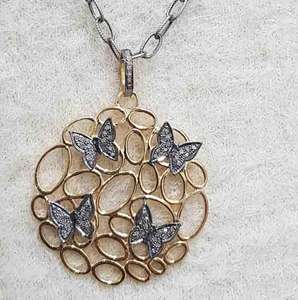 Pendentif clouté diamant pavé de papillons vintage en argent sterling 925 plaqué rhodium noir taille 40x40MM pour mariage et fiançailles - Product Image 1