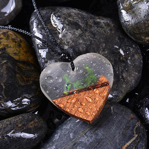 Collar resina epoxi resina colgante collar madera nuevo diseño resina madera colgante personalizado para collar de hombre - Product Image 1