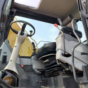 Excavadora de Ruedas Komatsu PC160 de 16 Toneladas, Usada, de Segunda Mano, de Tamaño Mediano, Capacidad de la Cuchara de 0.65m3, Potencia de 82.4KW, en Venta, 99% Nueva - Product Image 5