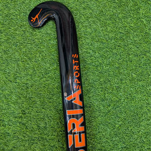 IBERIA Palos de Hockey sobre Césped de Madera Personalizados al por Mayor |   Ligero, duradero y de alto rendimiento para todos los niveles. - Product Image 4