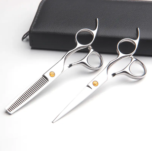 ชุดอุปกรณ์เสริมความงามกรรไกรเล็มผมตัดผมทำจากสเตนเลสขนาด6นิ้วแบบปรับได้ - Product Image 1