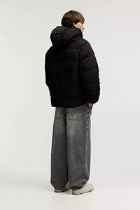 Veste matelassée d'hiver chaude personnalisée pour hommes, veste coupe-vent rembourré, vêtements d'extérieur à capuche noirs épais, vestes à bulles pour hommes, nouvel arrivage - Product Image 2