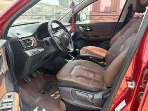 Auto a Gasolina Faw 2025, Disponible en Stock, Económico, en Venta - Product Image 4