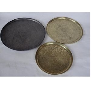 Bandeja de Metal Martillado, Bandeja Rectangular de Latón, Acabado Plateado y Negro, Artesanía de Metal, Latón, Cobre, Plata, Hogar - Product Image 3