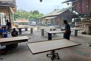 ไม้สักสีดำทันสมัยเฟอร์นิเจอร์รับประทานอาหารกลางแจ้งที่ซ้อนกันเก้าอี้อาบแดดผ้าคลุมผ้าสำหรับสวนเตียงอาบแดดโรงแรมห้องนั่งเล่นวิลล่า - Product Image 5
