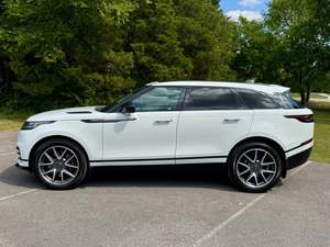 Land Rover Range Rover <span class=keywords><strong>Velar</strong></span> <span class=keywords><strong>P340</strong></span> R-Dynamic S AWD 2024 Blanco, Usado, con Techo Solar, Arranque Remoto, Asientos de Cuero, Asientos Calefactables - Product Image 3