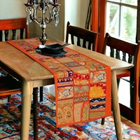 Chemin de table brodé en patchwork de coton fait main, traditionnel, personnalisable pour la décoration de la maison, de l'hôtel et de la salle à manger KUMKUM