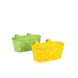 Pots de plantes à fleurs en métal Tube Design Garden Decoration and look design piece at best deocrative items - Product Image 1