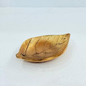 Juego de 3 Tazones para Frutos Secos, Diseño de Lujo de R B Overseas, Hechos a Mano en Aluminio con Acabado Dorado para Fiestas - Product Image 6