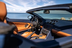 Lamborghini Gallardo LP560-4 Spyder 2014 Usado en Buenas Condiciones, Certificado y Limpio - Product Image 3