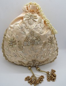 vLemon Beaded Bag, Purse Lemon Beaded Lemon <b>Clutch</b>, Yellow Lemon Summer Vacation Purse, Unique <b>White</b> Beaded <b>Clutch</b> Lemon - Product Image 4