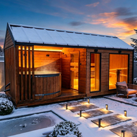 Sauna extérieur de luxe en cèdre rouge canadien avec fenêtre latérale panoramique et bain froid pour la relaxation haut de gamme dans les villas et spas