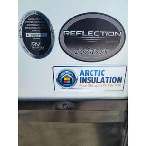 Caravane de voyage confortable pour 6 personnes, modèle 2020 Grand Design Reflection 297RSTS, en aluminium noir - Product Image 3