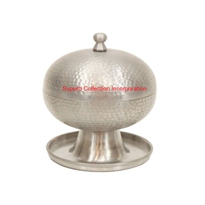 Cuenco de lujo chapado en oro para servir dátiles con tapa y soporte, Plato decorativo de Metal para fruta seca para el hogar, Hotel y restaurante - Product Image 3