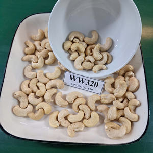 Traitement Premium SANTIGO Vietnam W320 Noix de cajou Kaju Badam ISO, HACCP Noix de cajou W320 - Product Image 1