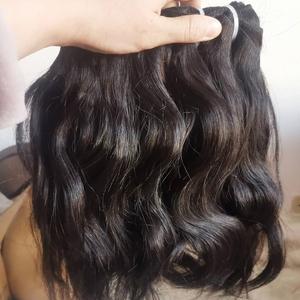 Vente en gros 100% paquets de tissage de cheveux indiens vierges bruts alignés sur les cuticules non transformés Boucles italiennes lâches à vague profonde pour les vagues afro - Product Image 1