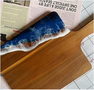 Tabla de cortar de madera de acacia de resina de bambú epoxi, tabla de cortar de queso con mango, patrón de ola de océano elegante para preparación de comidas de cocina - Product Image 4