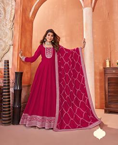 Conjunto de Anarkali Salwar Kameez de seda Premium para ocasiones de boda a los mejores precios - Product Image 6