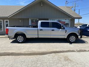 Ford F-250 Super Duty 2020 d'occasion, excellent état, prêt à être expédié - Product Image 2