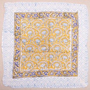 Pañuelo de Algodón Estampado a Mano, Estilo Bohemio Unisex, Ligero - Product Image 1