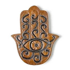 Main Hamsa ornée en métal doré avec résine orange et accents argentés pour la décoration et la protection spirituelles de la maison en gros - Product Image 5