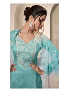 Pesado colorido Moonga hilo de seda bordado festivo Salwar trajes estilo indio y pakistaní para ocasiones de fiesta - Product Image 5