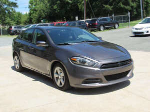 Meilleure vente en gros de voitures d'occasion pas chères : Dodge Dart SXT 2015, berline 4 portes, conduite à gauche, jantes en alliage, sièges en cuir, MP3, entrée sans clé - Product Image 2
