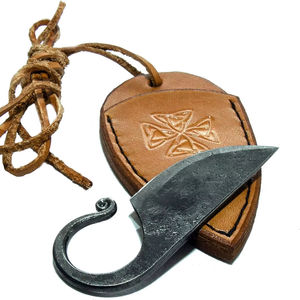 Cuchillo de Bolsillo Celta 3.5 MDM AXES KNIVES MDM-KN0911, Forjado a Mano en Acero de Damasco, Hoja Fija, HRC60-65, Estilo Vintage - Product Image 1