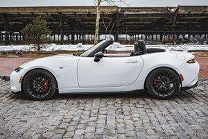 2021 MX-5 Miata Club Low Mileage Sound Engine Transmission <b>Panoramic</b> Sunroof LED Headlights Ready to Ship - Product Image 4